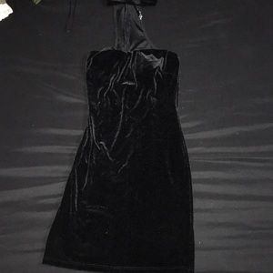 FASHIONNOVA Black Velvet Cocktail Dress